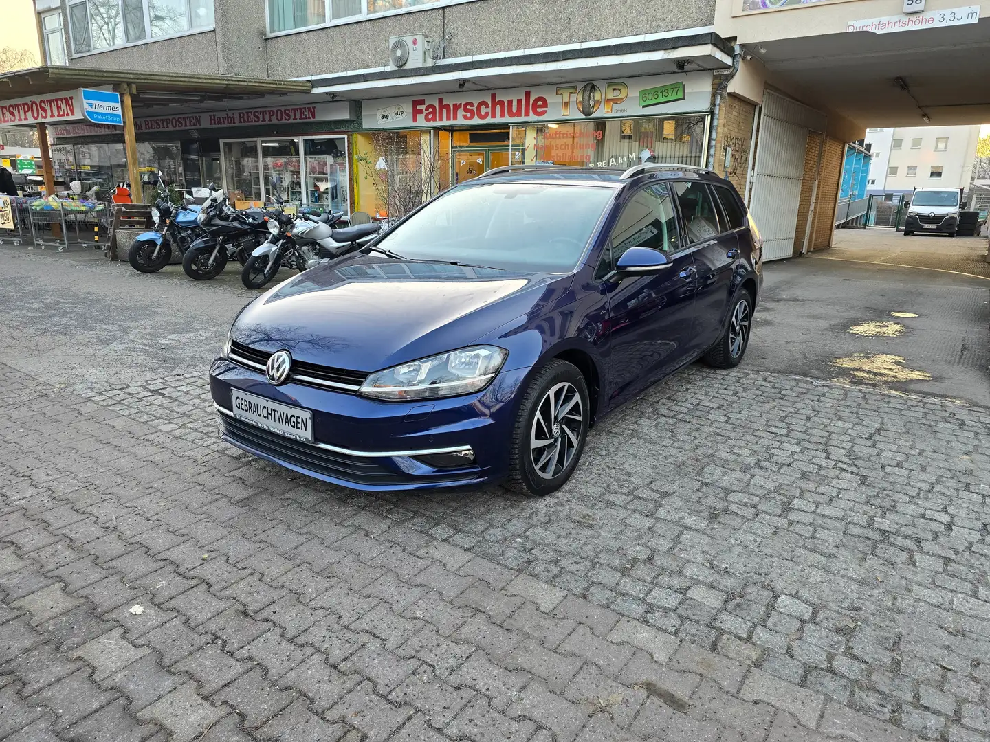 Volkswagen Golf Variant Join Start-Stopp/Navi/SHZ/Temp./AHK/PDC/Alufelgen Blau - 2