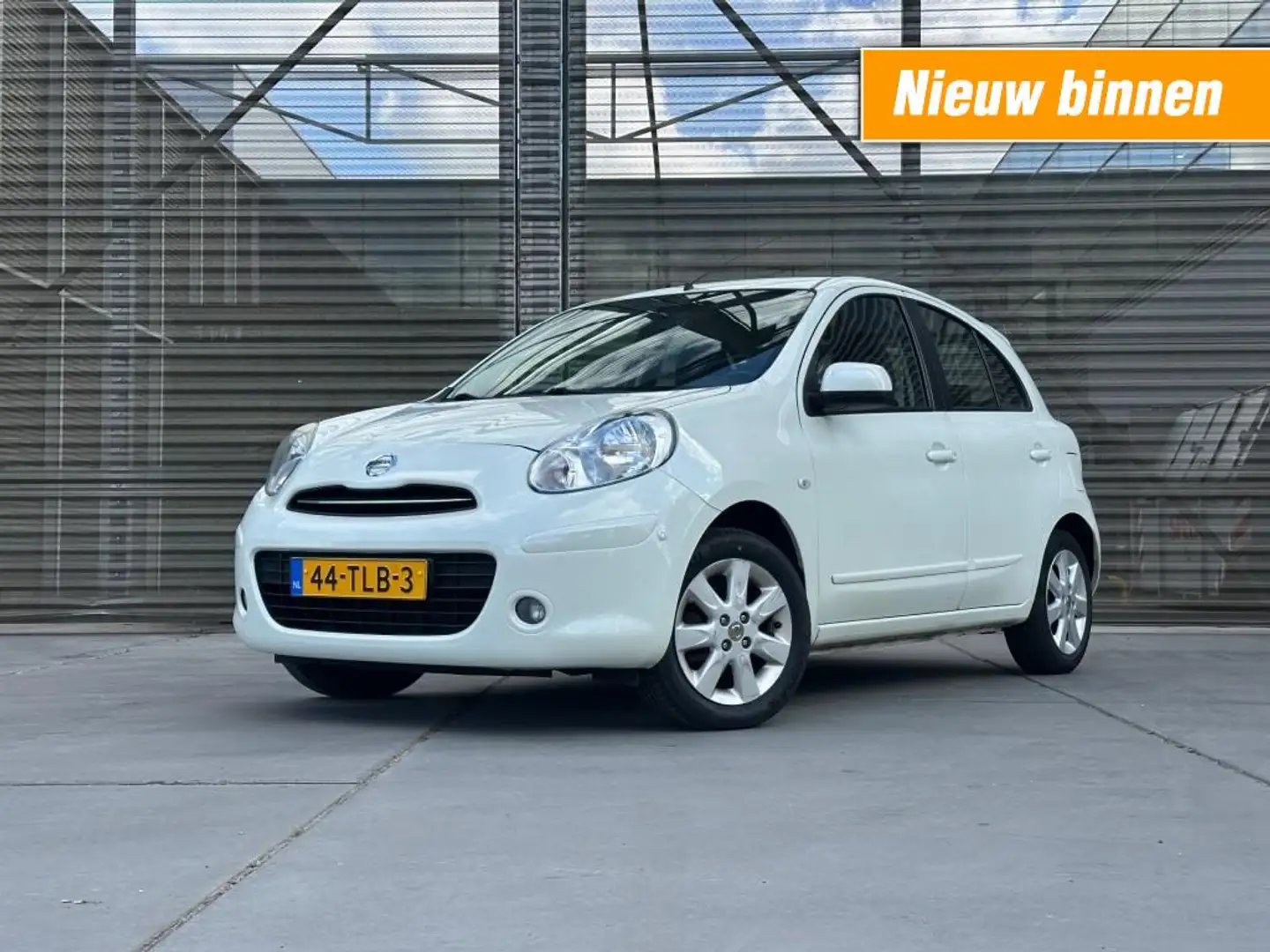 Nissan Micra 1.2 DIG-S CONNECT ED AIRCO/NAVI/LM VELGEN/AUTOMAAT Wit - 1