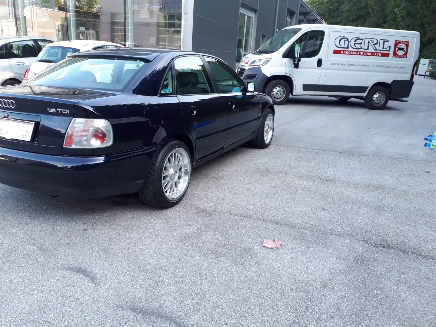 Audi A4 1,9 TDI Mavi - 2