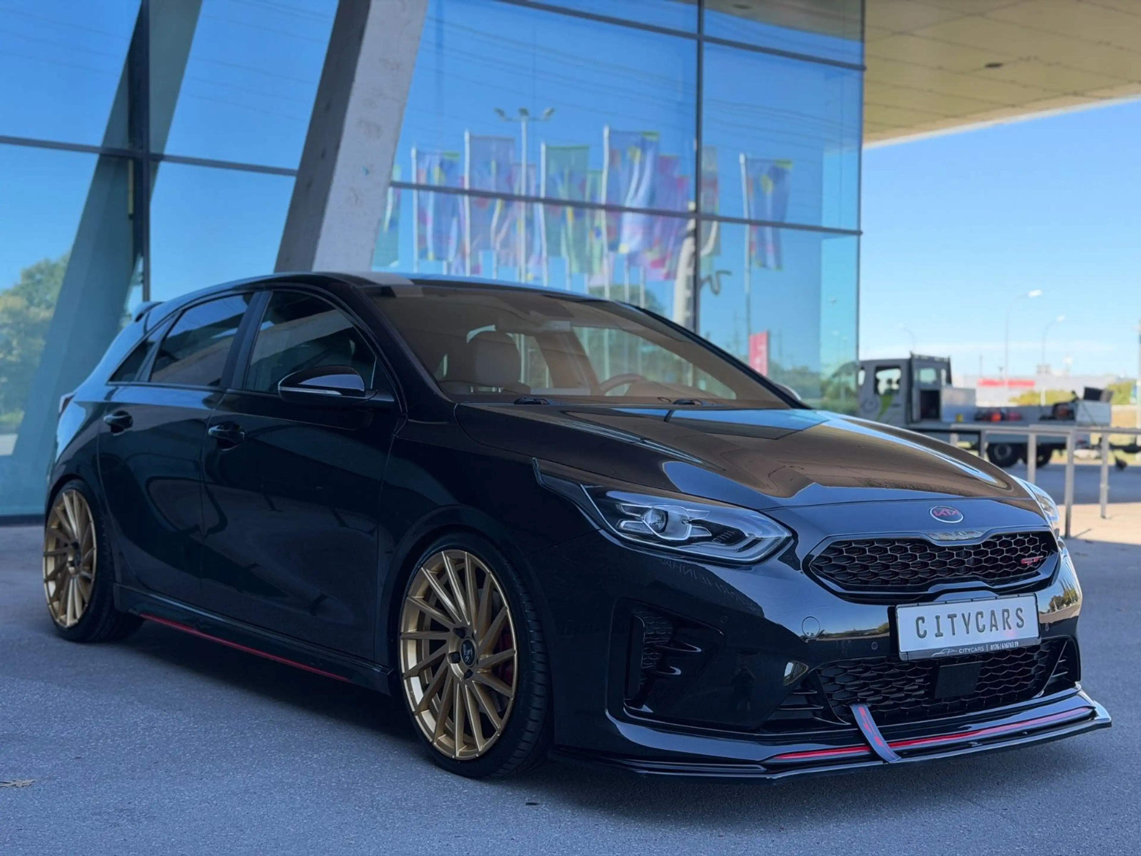 Kia Ceed / cee'd GT | LED | NAVI | VIELE EXTRAS — photo 3