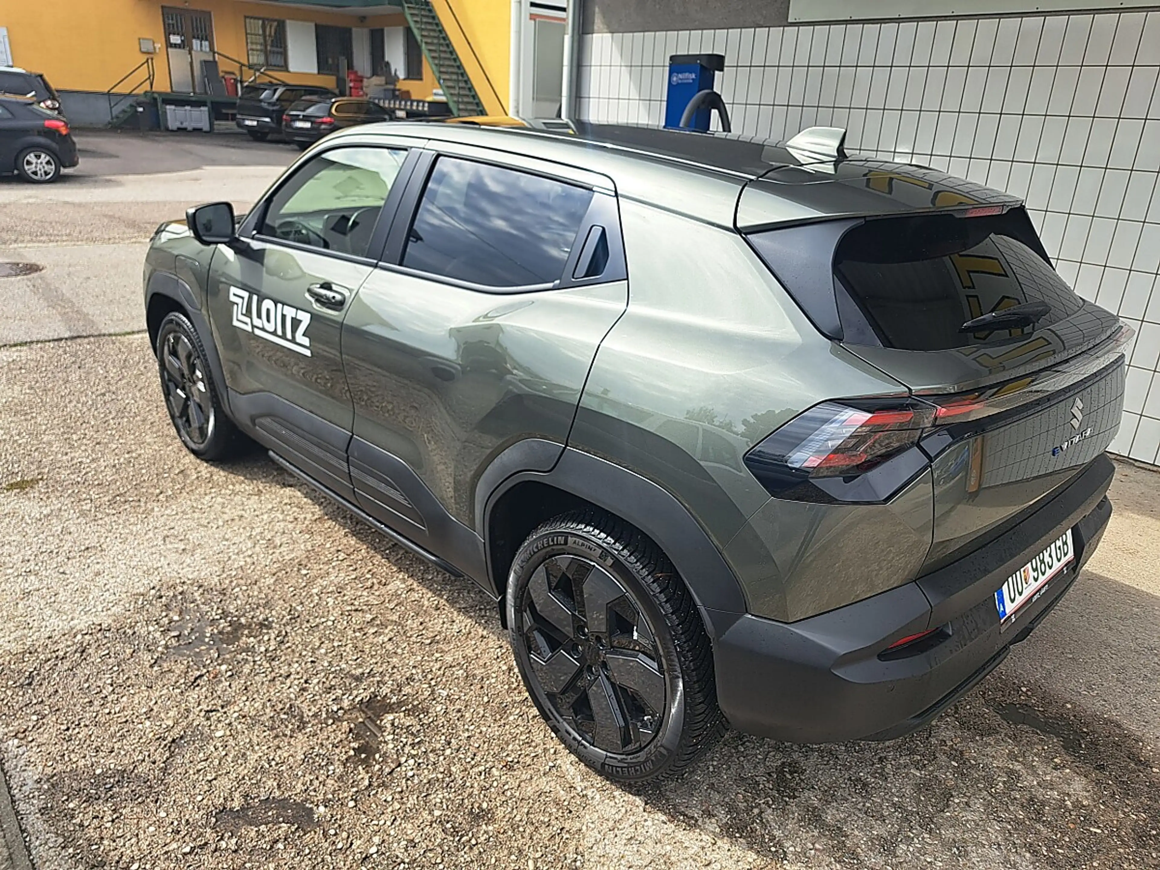 Suzuki Vitara eVitara 61kWh GL+ Allgrip-e Flash — photo 7