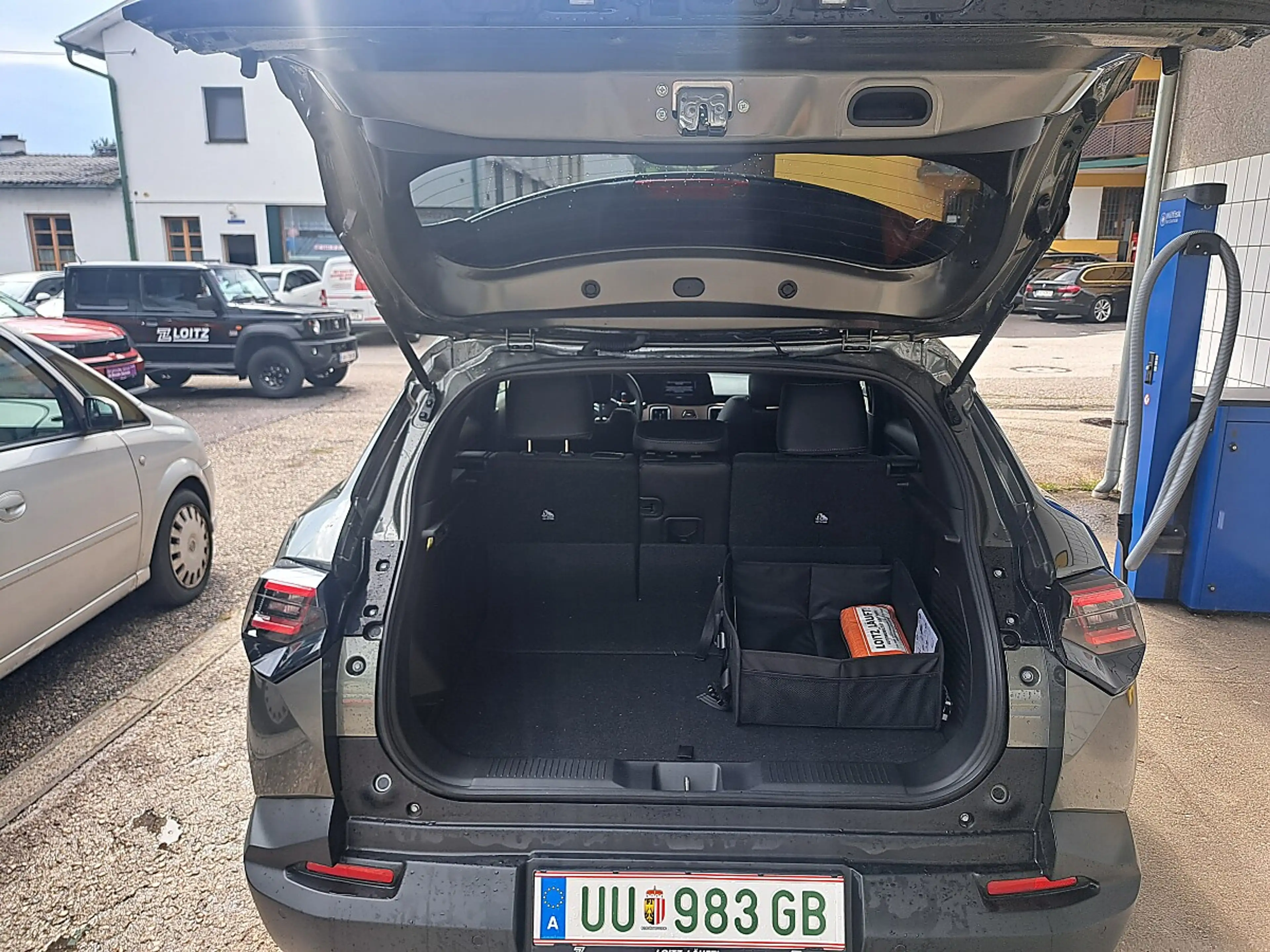 Suzuki Vitara eVitara 61kWh GL+ Allgrip-e Flash — photo 8