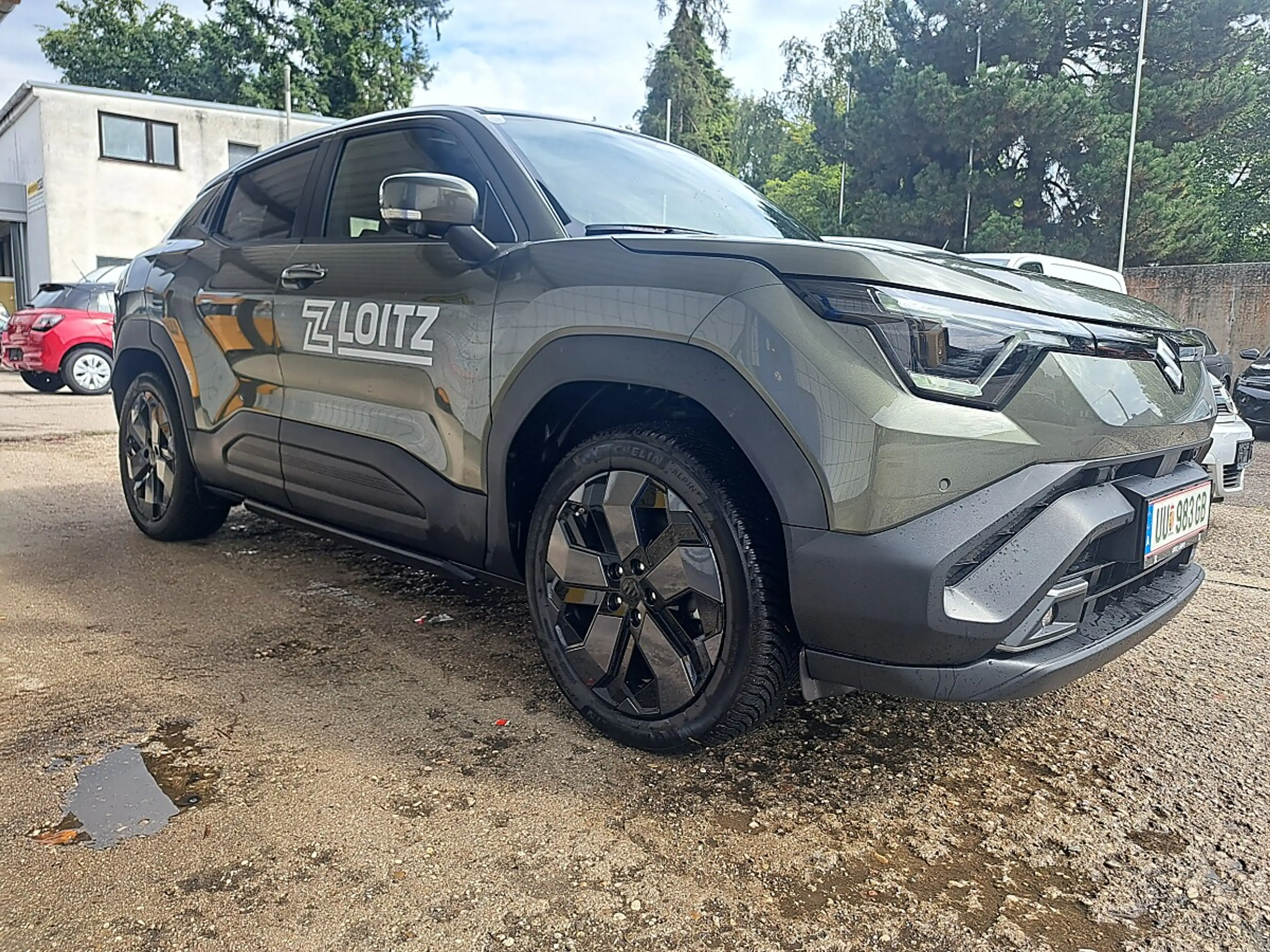Suzuki Vitara eVitara 61kWh GL+ Allgrip-e Flash — photo 4