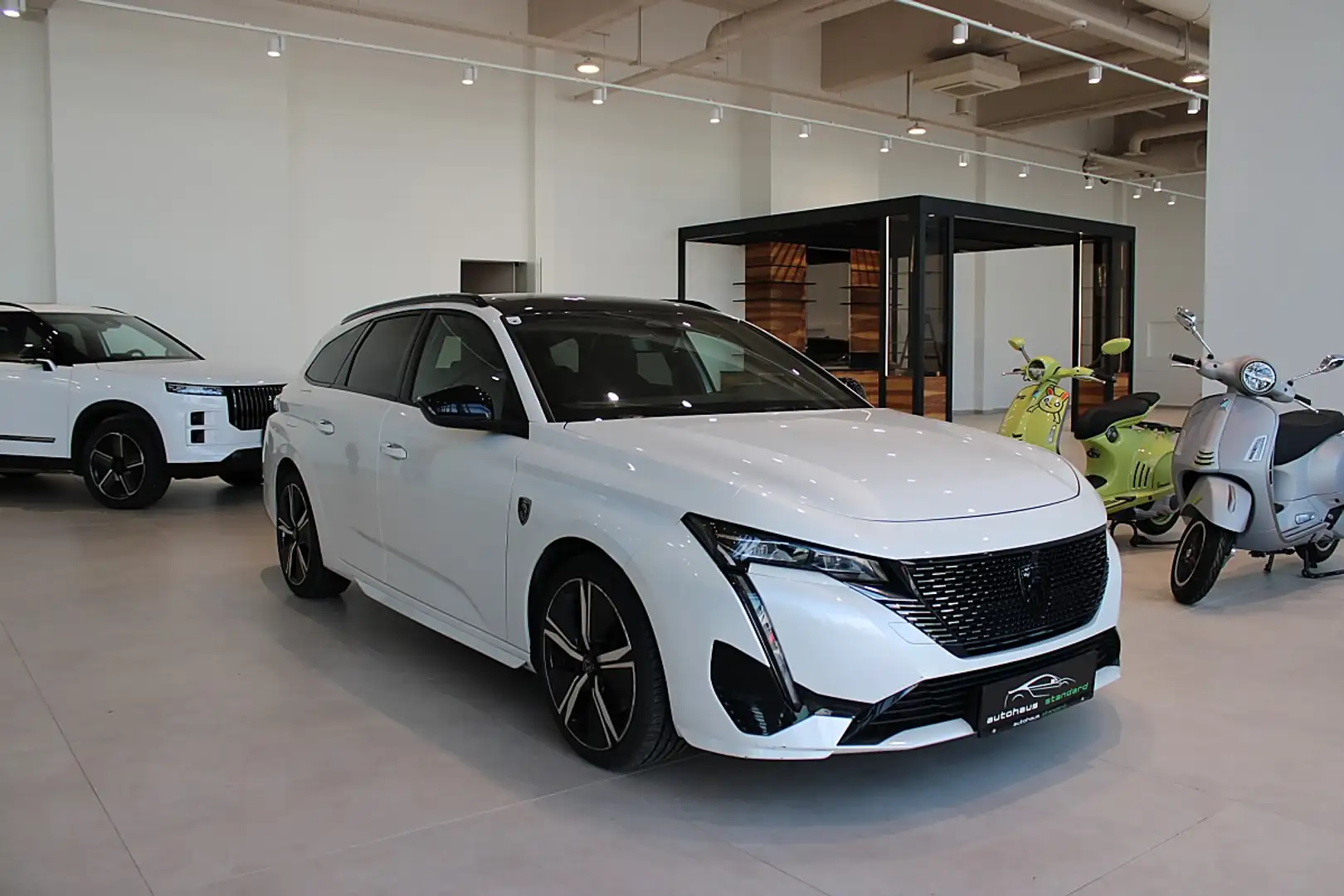 Peugeot 308 SW BlueHDi 130 S&S EAT8 GT**Tolle Ausstattung** Weiß - 1