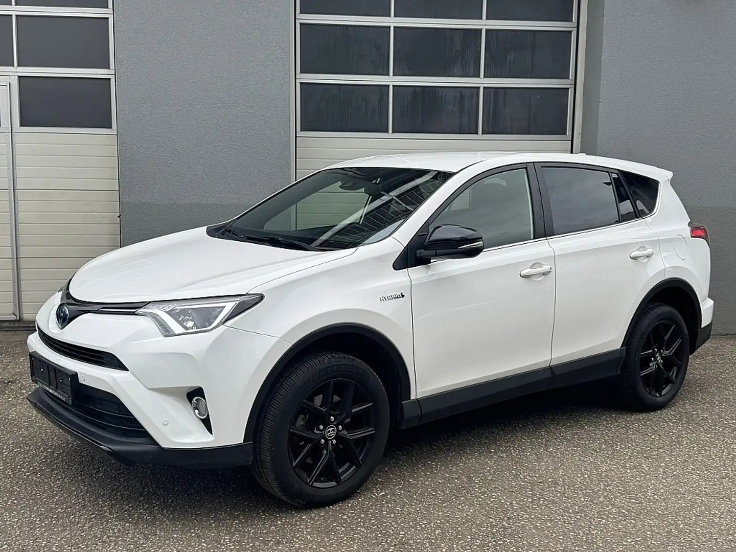 Toyota RAV 4 RAV4 2,5 Hybrid Active 4WD Aut. Weiß - 1