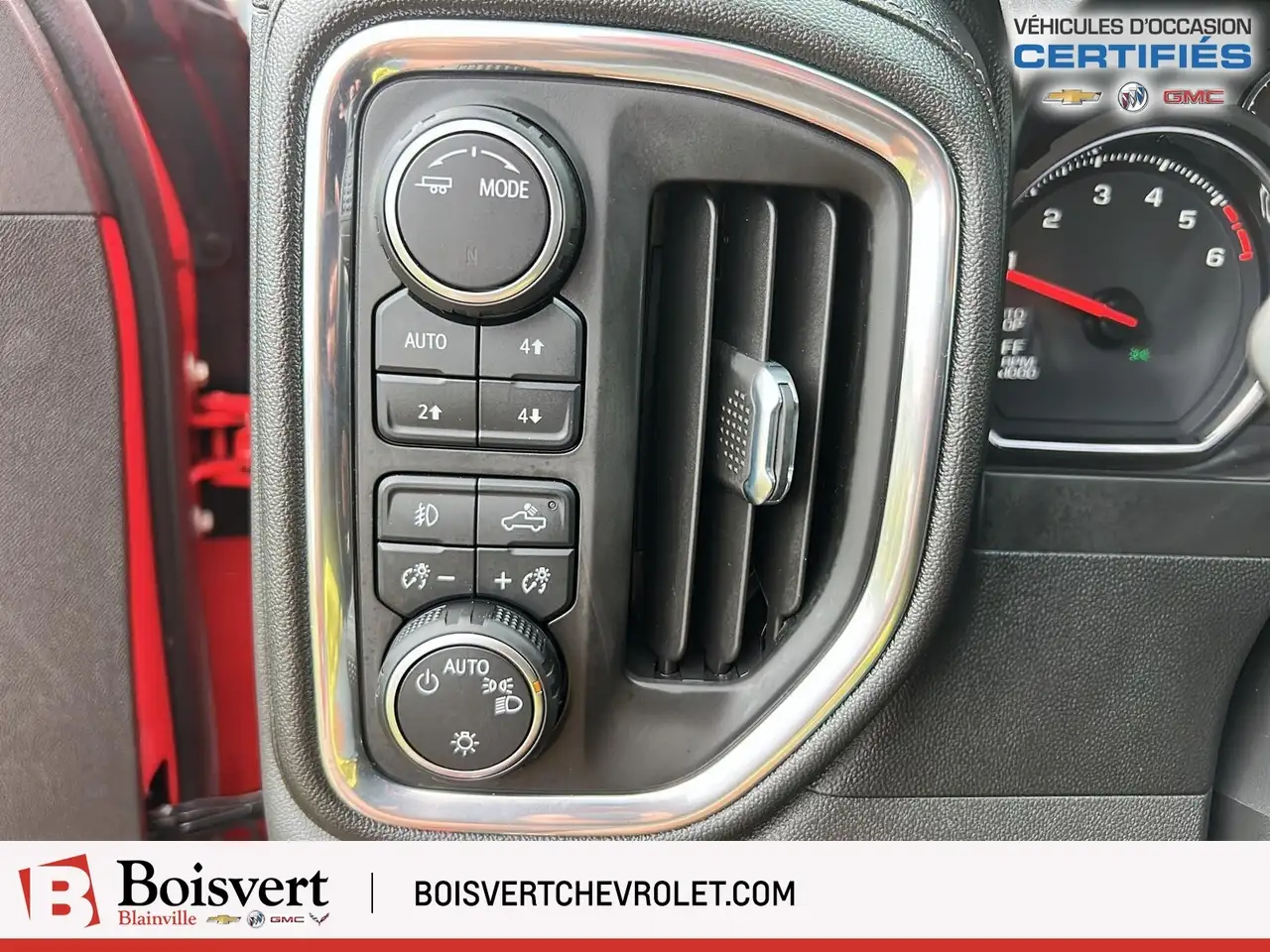 Chevrolet Silverado 1500 photo Chevrolet Silverado 1500