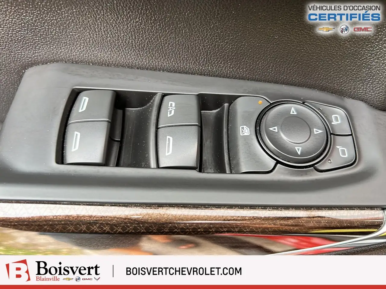 Chevrolet Silverado 1500 photo Chevrolet Silverado 1500