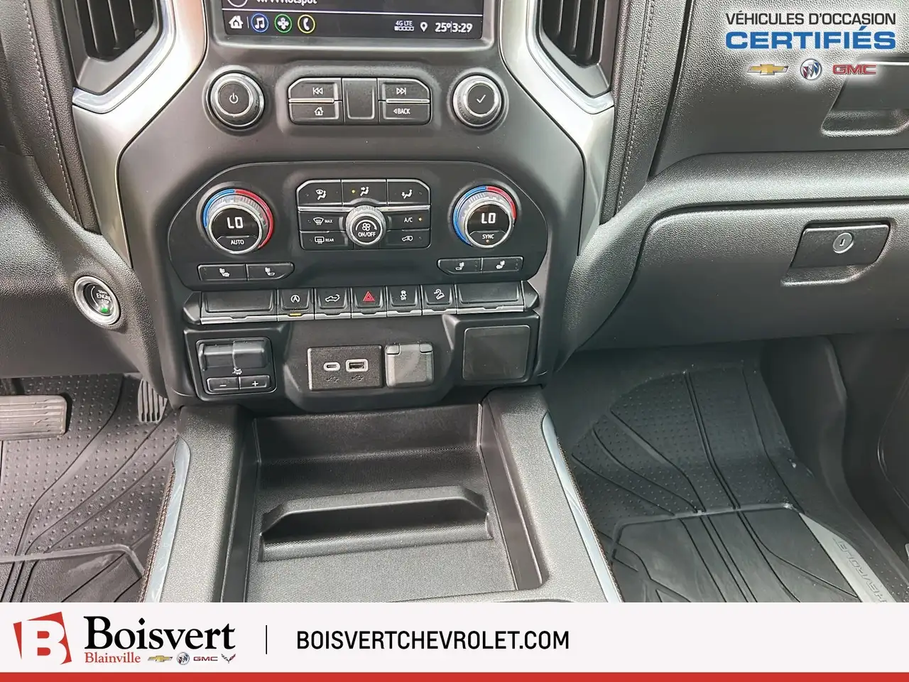Chevrolet Silverado 1500 photo Chevrolet Silverado 1500
