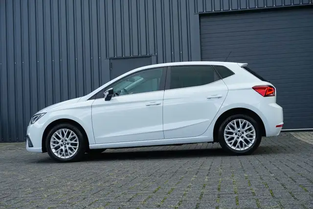 SEAT Ibiza view 4