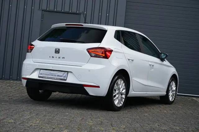 SEAT Ibiza view 7