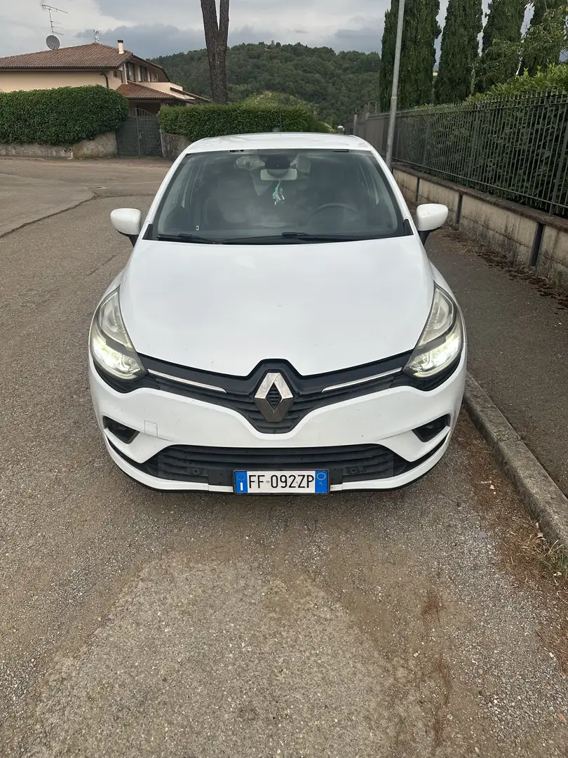 Renault Clio 1.5 dci energy Zen 75cv - 1