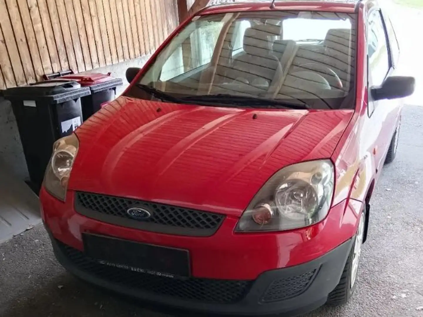 Ford Fiesta Fiesta Ambiente  1,4 TDCi Ambiente Rot - 2