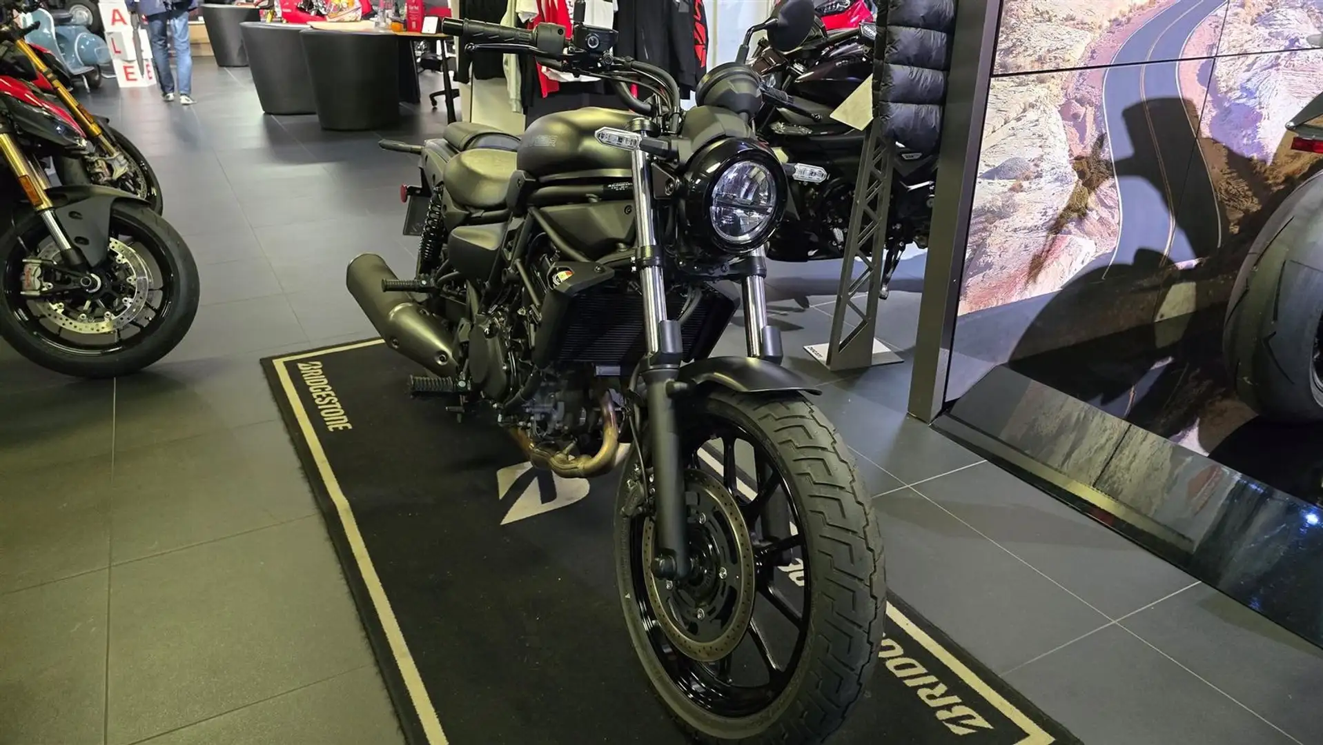 Kawasaki Eliminator 500 Nero - 1