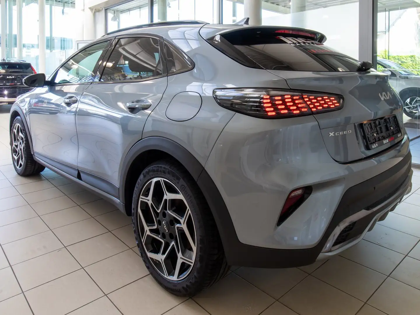 Kia XCeed XCeed 1.5 T-GDi GT Line DCT ISG Gris - 2