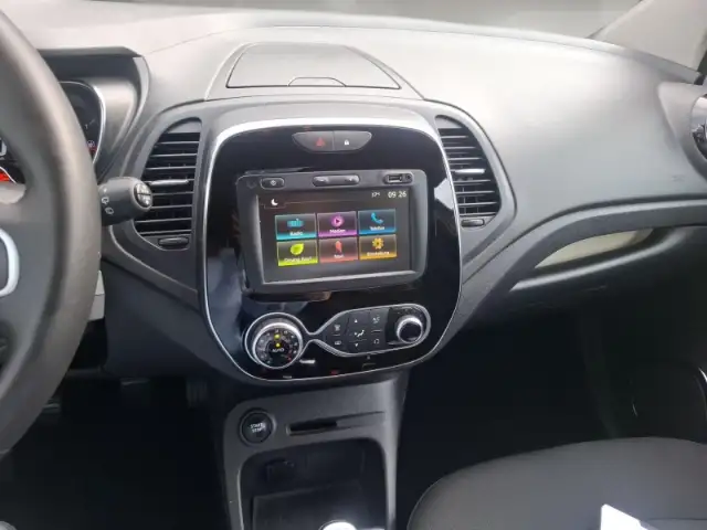 Renault Captur view 9
