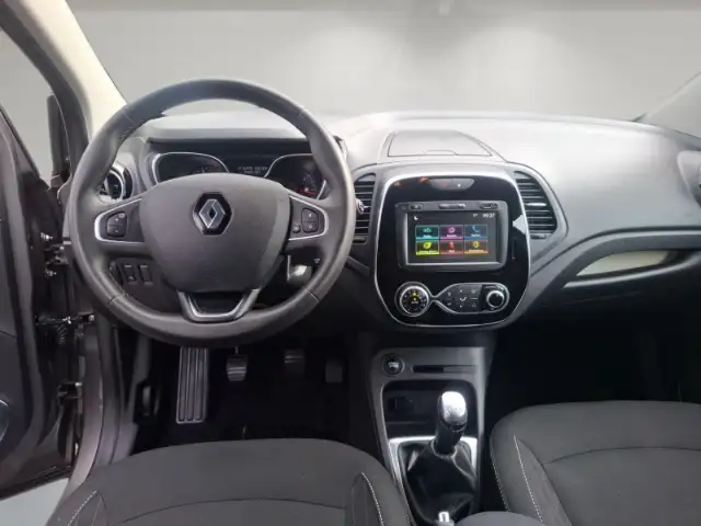 Renault Captur view 11