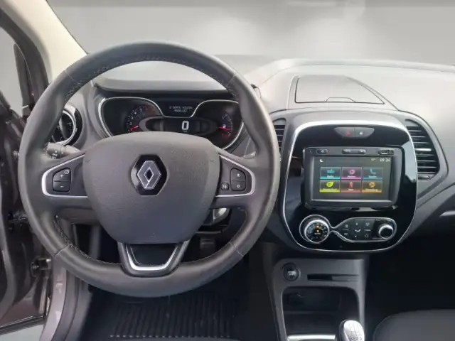 Renault Captur view 10