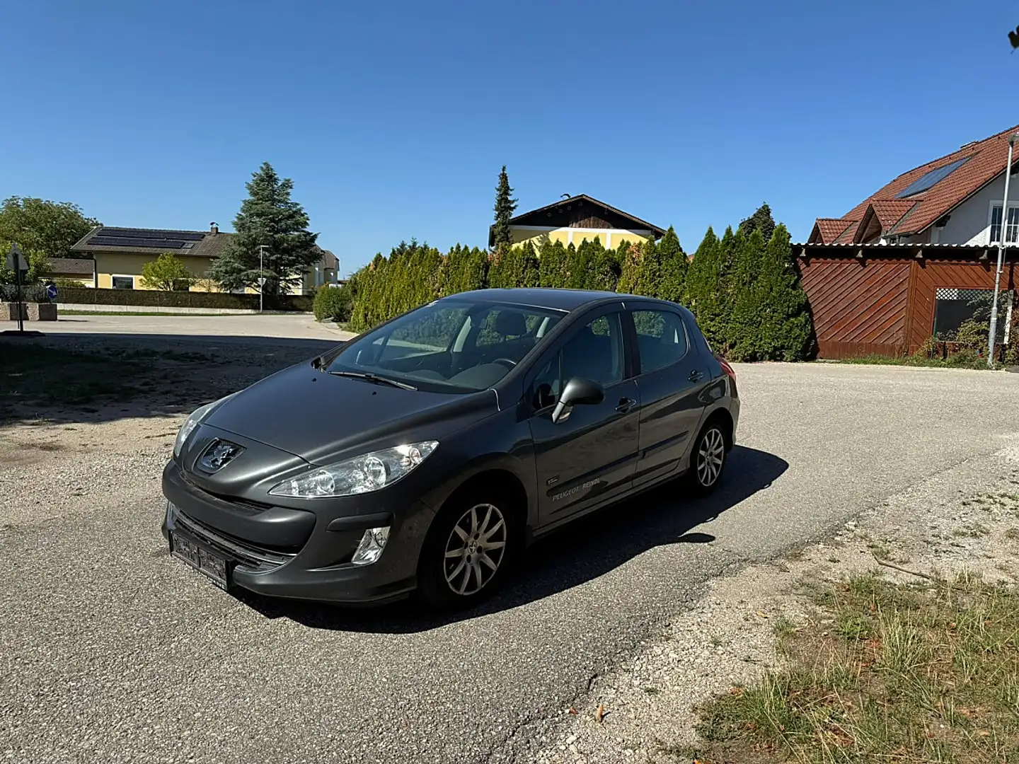 Peugeot 308 1.4 16V VTi Comfort Grau - 2