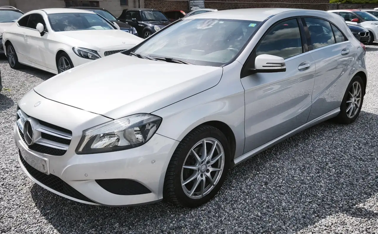 Mercedes-Benz A 180
