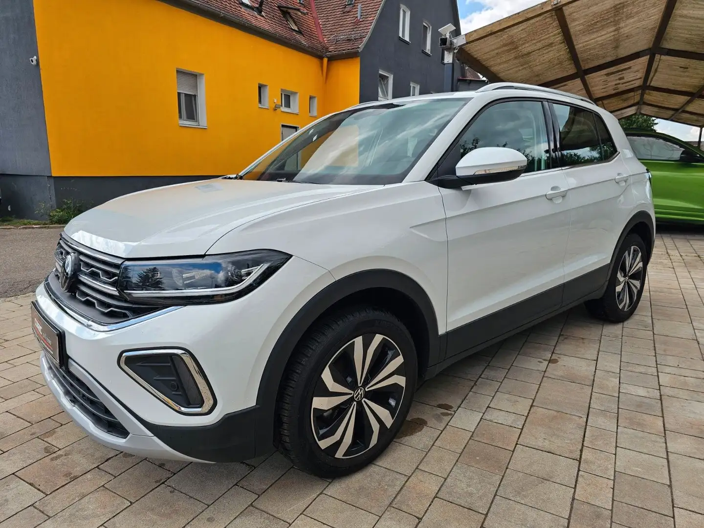 Volkswagen T-Cross 1.0 TSI 85 kW Style Bianco - 2