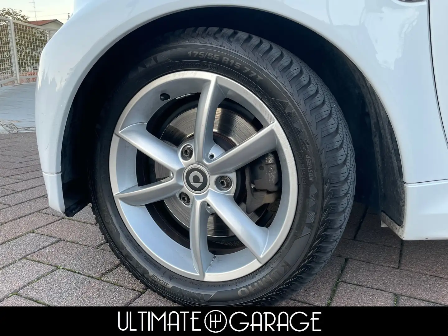 smart forTwo Fortwo 0.8 cdi Pulse 54cv FL Wit - 2