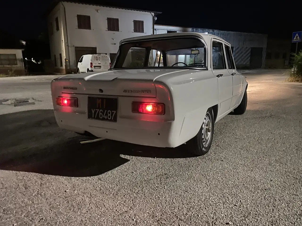 Alfa Romeo Giulia Super, foto 3