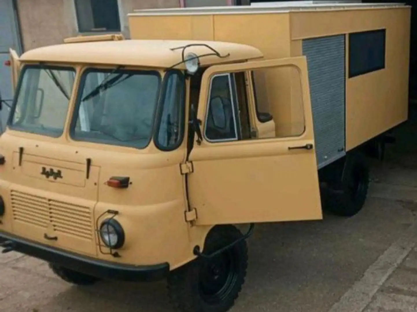 Другие Wohnmobil Oldtimer Robur Бежевый  - 2