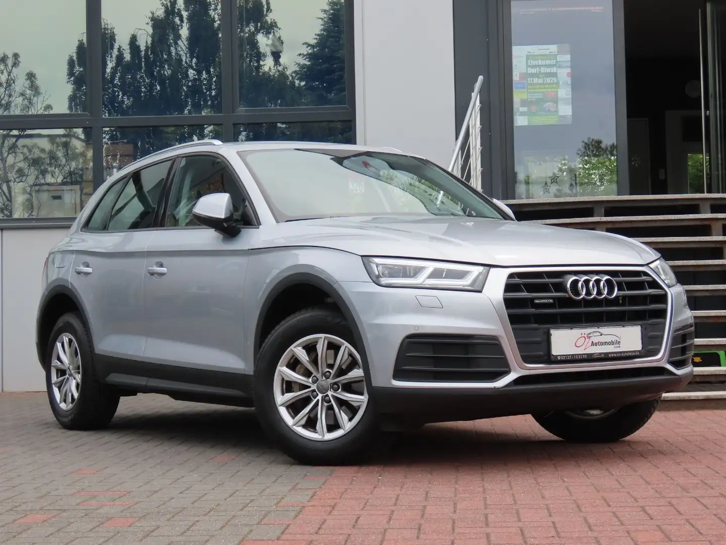 Audi Q5 40 TDI S tronic quattro Leder Sitzheizung Silber - 1