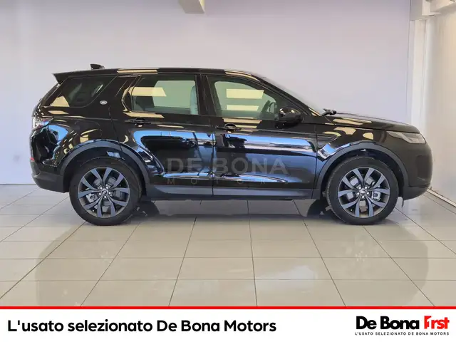 Land Rover Discovery Sport view 6