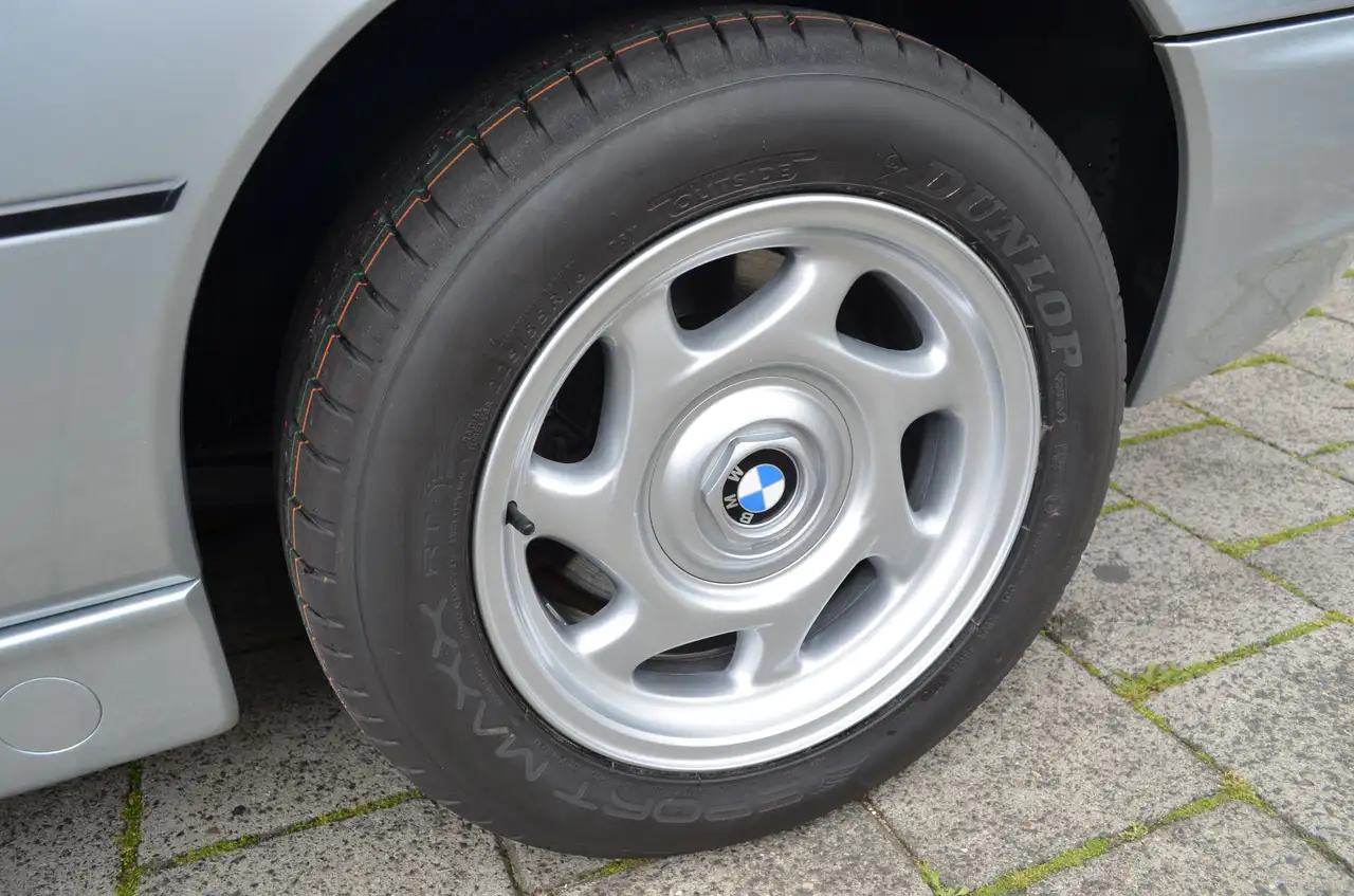 BMW 840 8-serie COUPE GEHEEL GERESTAUREERD MET 6-BAK( 600, foto 10