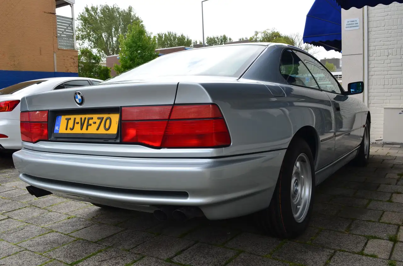 BMW 840 8-serie COUPE GEHEEL GERESTAUREERD MET 6-BAK( 600, foto 7