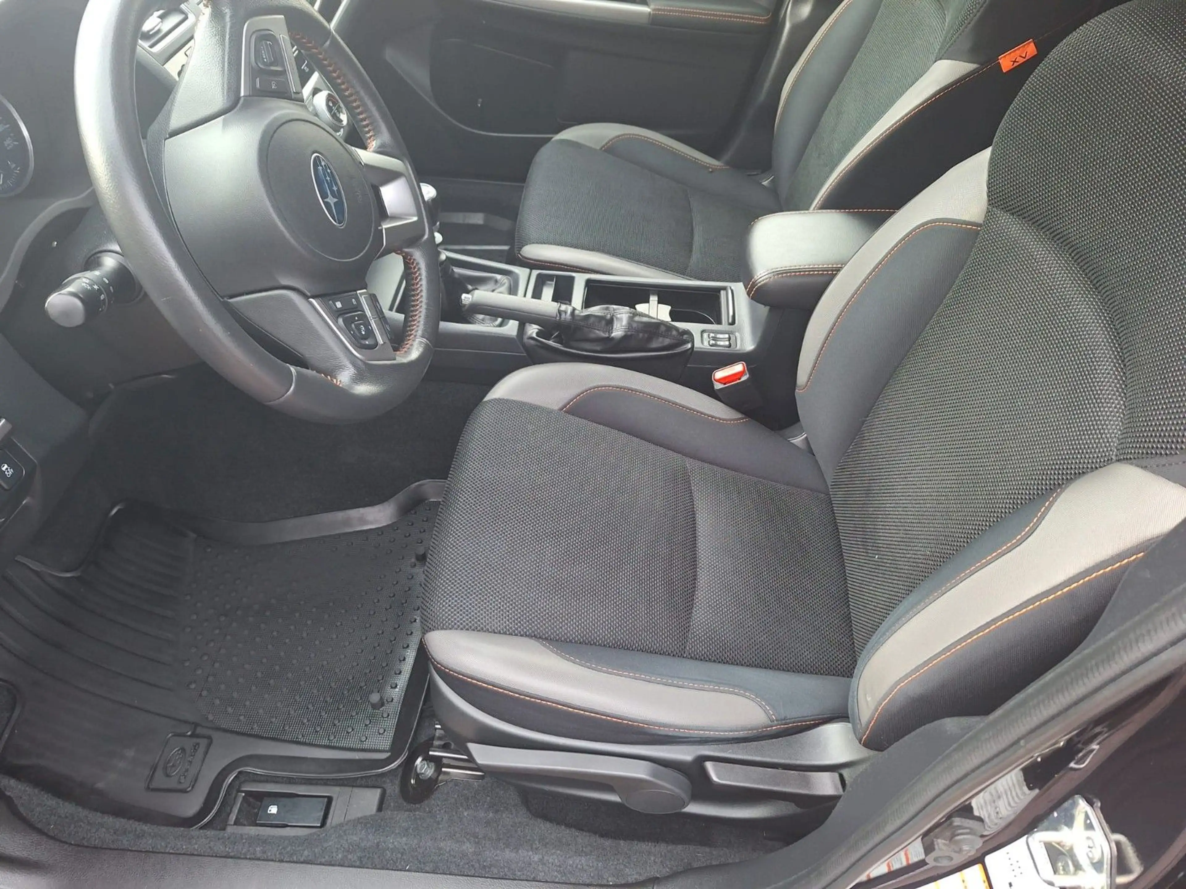 Subaru XV 2.0D Comfort 4WD,  Euro 6 — photo 3
