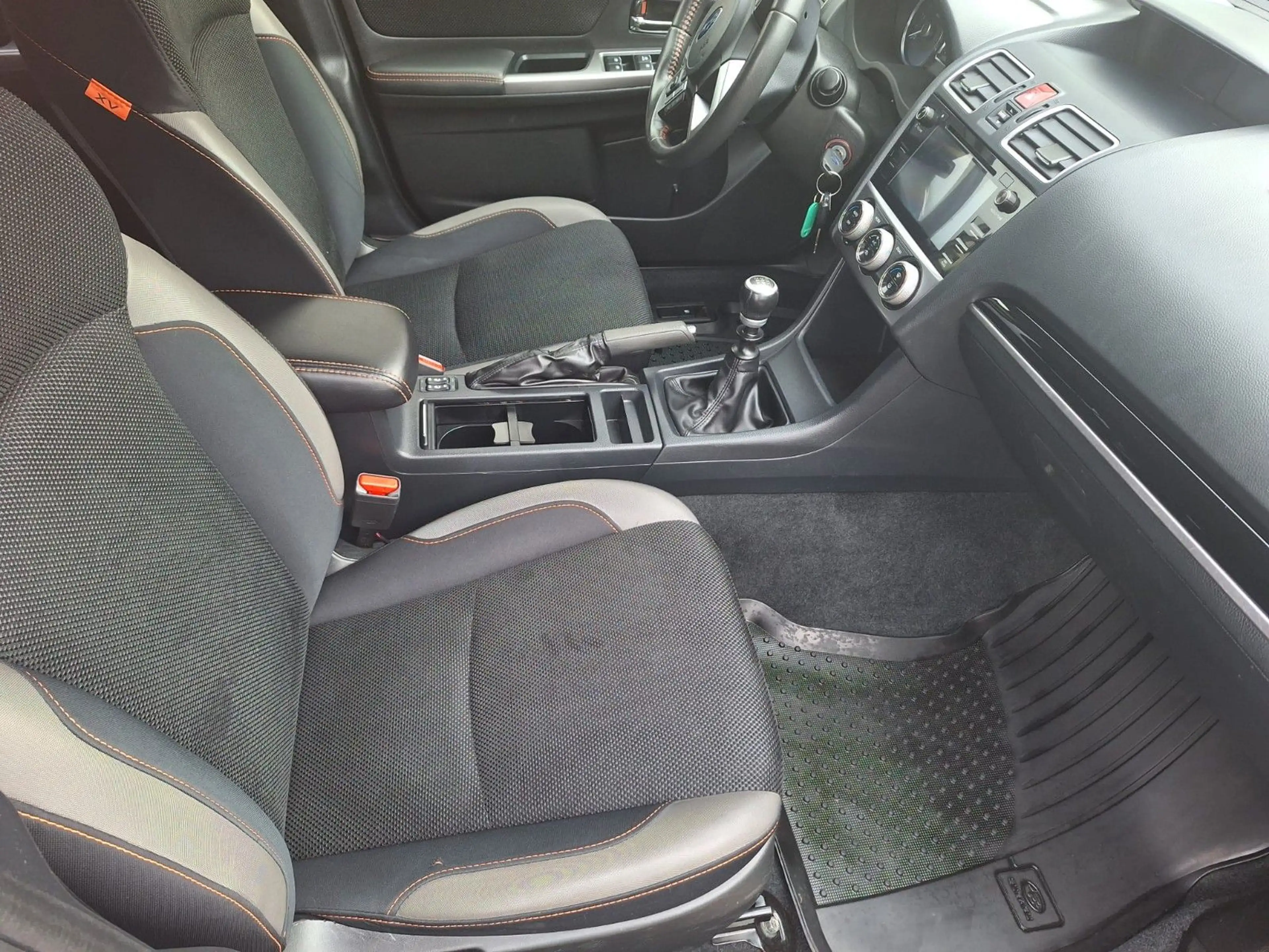 Subaru XV 2.0D Comfort 4WD,  Euro 6 — photo 11