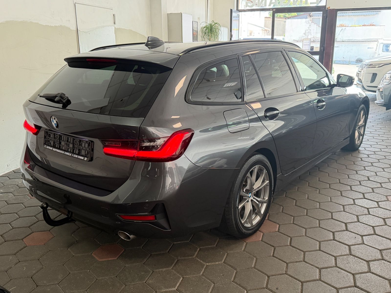BMW 316 dA SPORT-LINE*SHADOW*LED*VIRTUAL*PANO*CARPLAY — photo 4