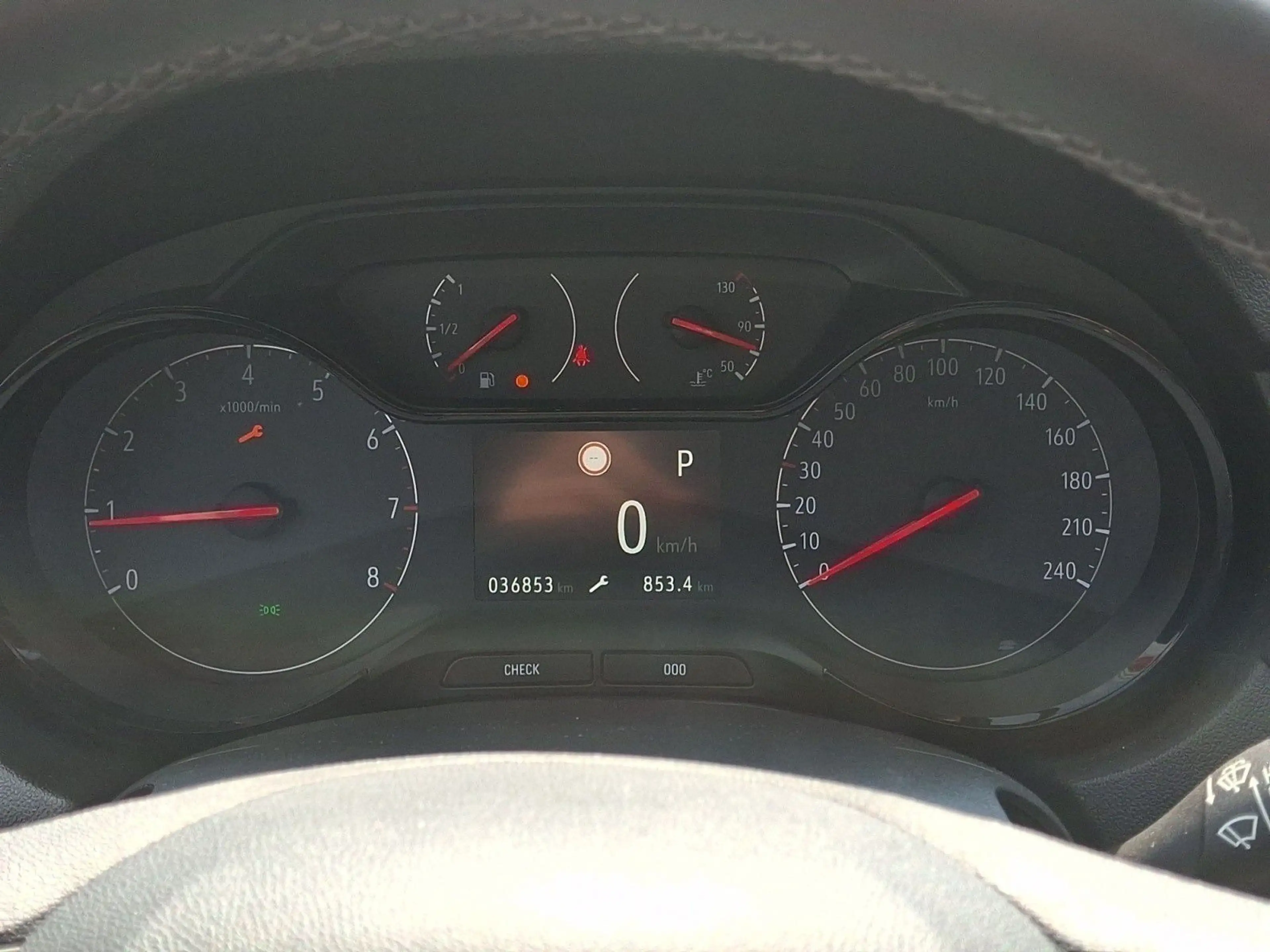 Opel Grandland X 1.,2 Turbo NAVI*KLIMA*LED*KAMERA*SHZ — photo 10
