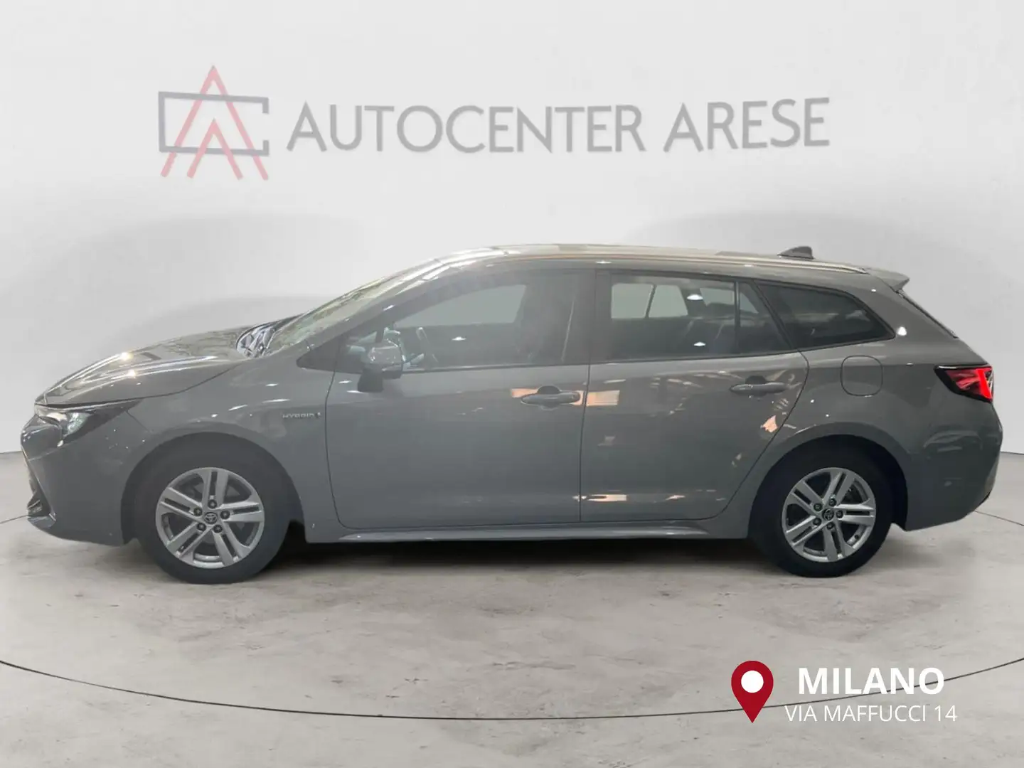 Toyota Corolla Touring Sports 1.8 Hybrid Business Grigio - 2
