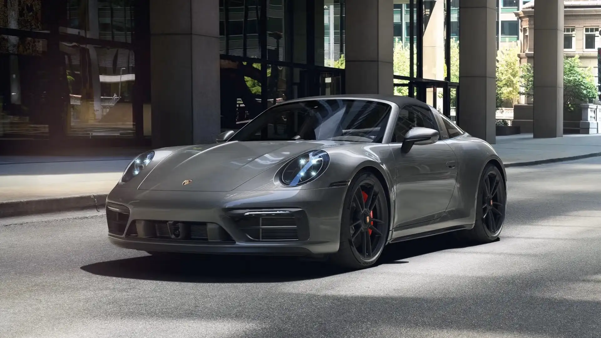 Porsche 992 Targa 4 GTS Grijs - 1