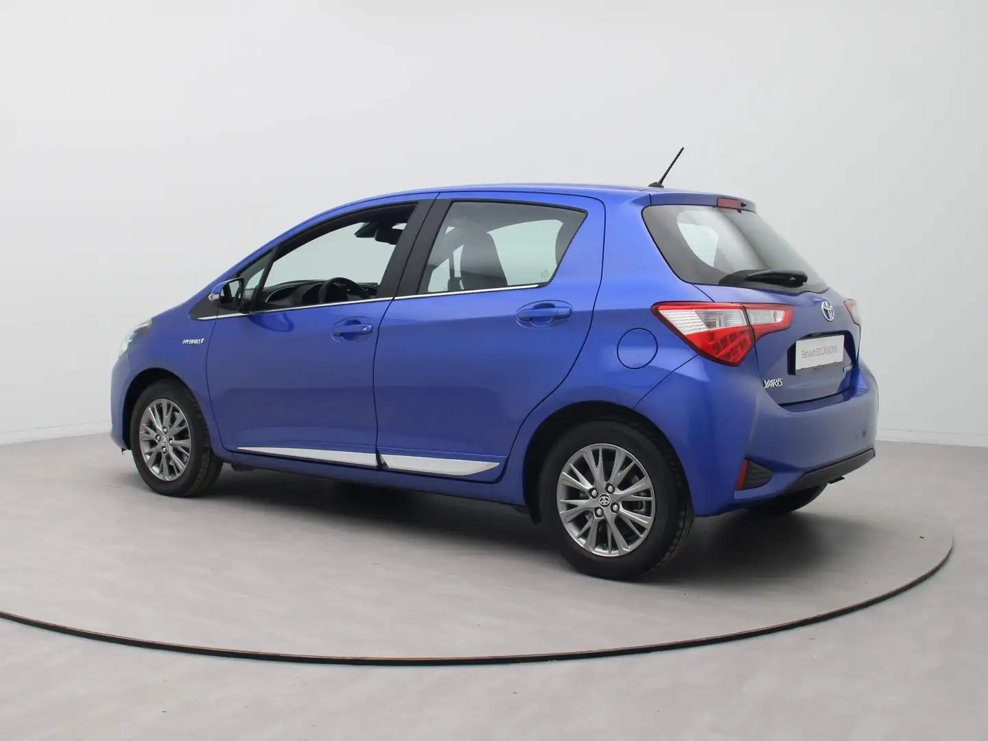 Toyota Yaris 100pk Hybrid Executive AUTOMAAT ALL-IN PRIJS! Came Blue - 2