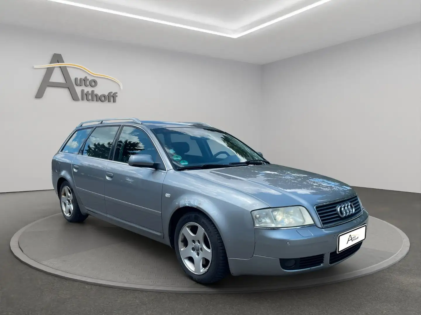 Audi A6 Avant 2.5 TDI Multitronic BOSE NAV+ SHZ Gris - 1