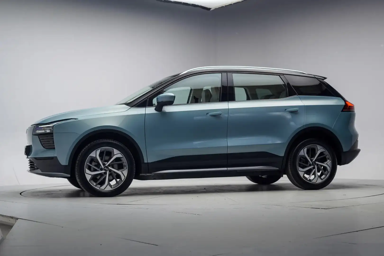 Aiways U5 63kWh Showroom [ Leder LED Navi Apple / Android ] Blau - 2