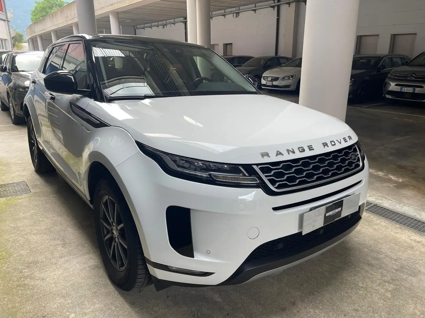 Land Rover Range Rover Evoque 2.0 D 150 CV Weiß - 1
