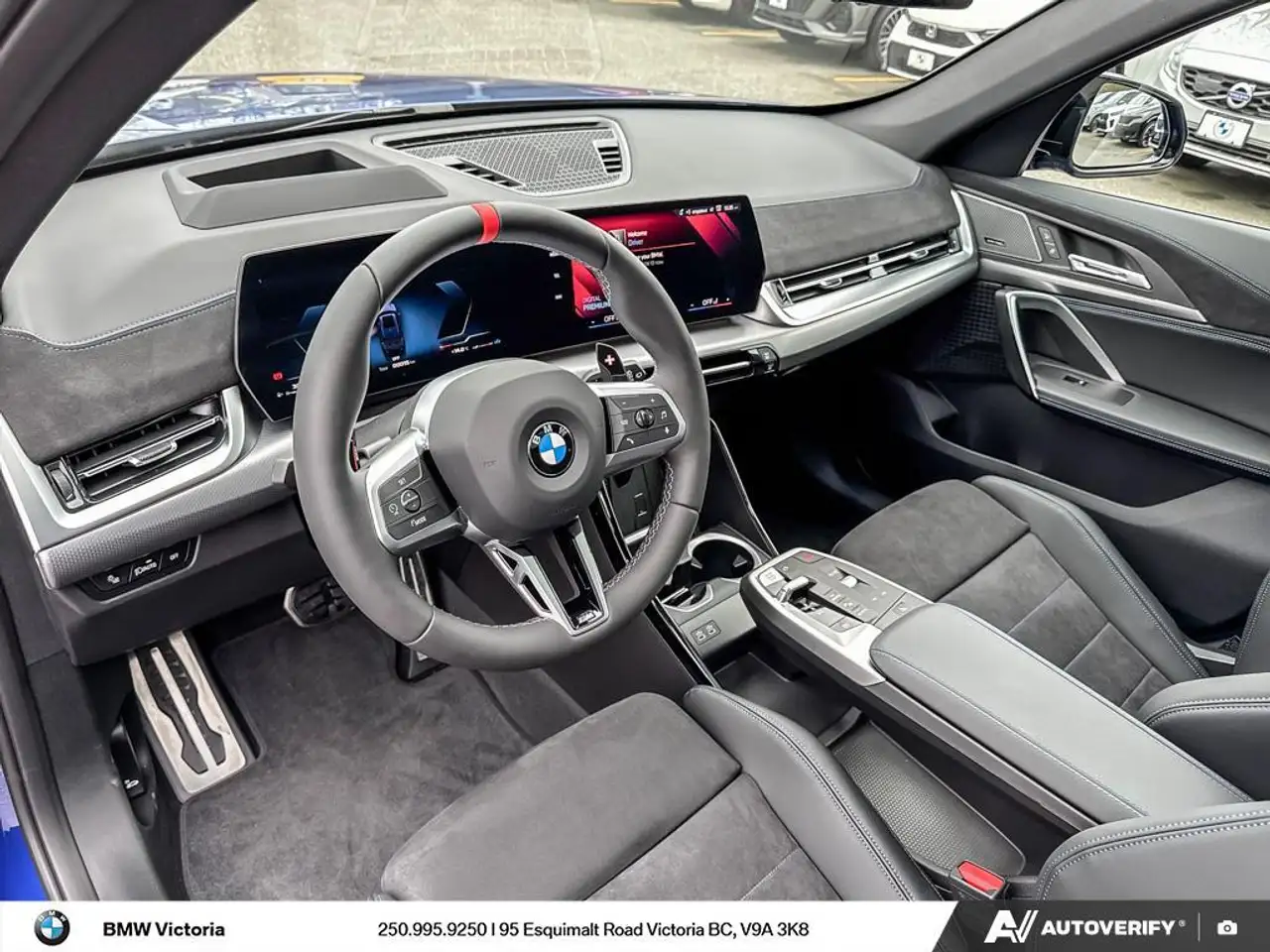 BMW X1 снимка BMW X1