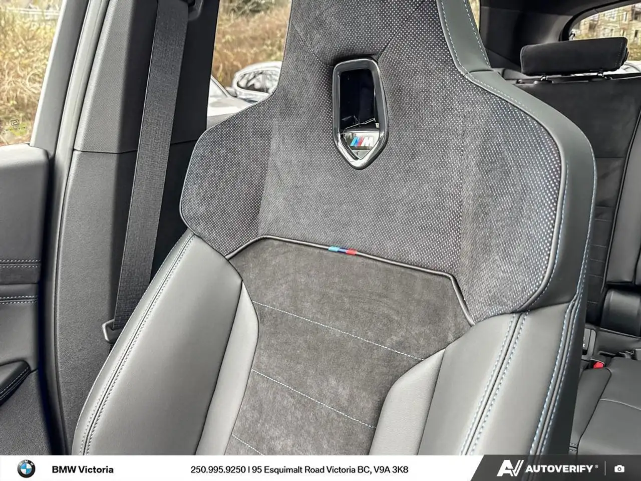 BMW X1 снимка BMW X1