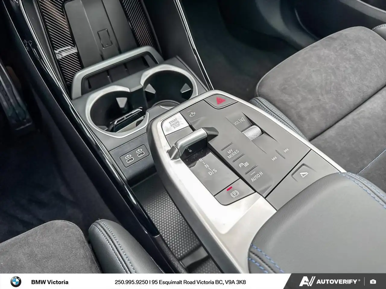 BMW X1 снимка BMW X1