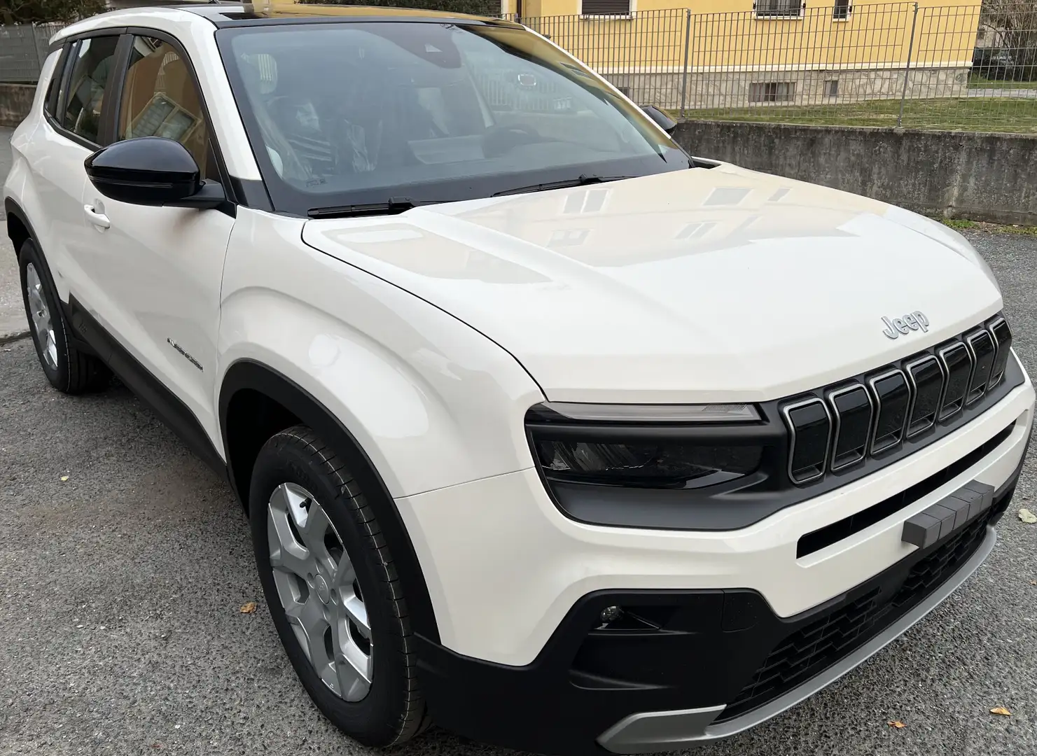 Jeep Avenger Avenger 1.2 100cv Tech & Sky - TETTO APRIBILE - NO Blanc - 2