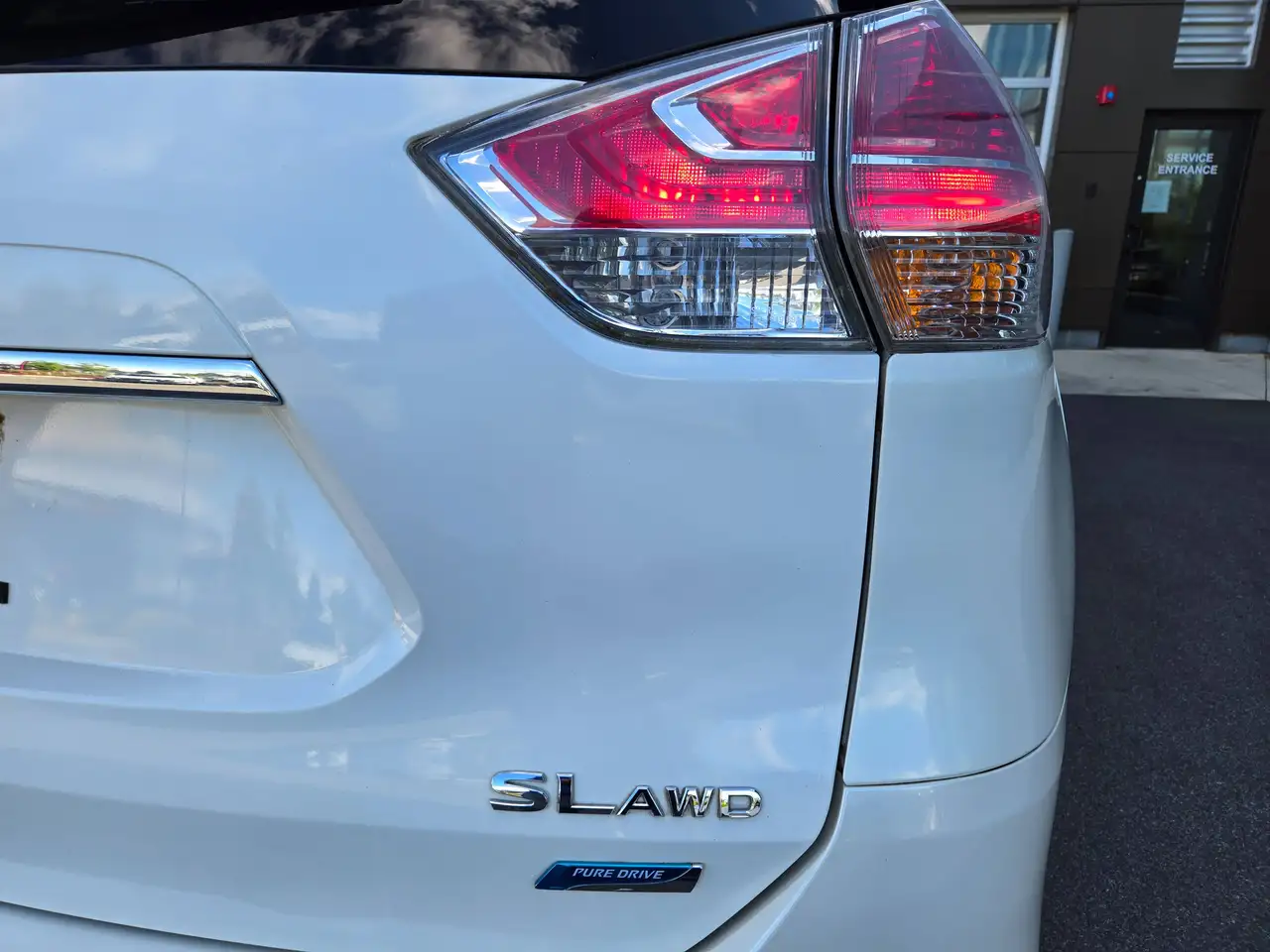Nissan Rogue снимка Nissan Rogue