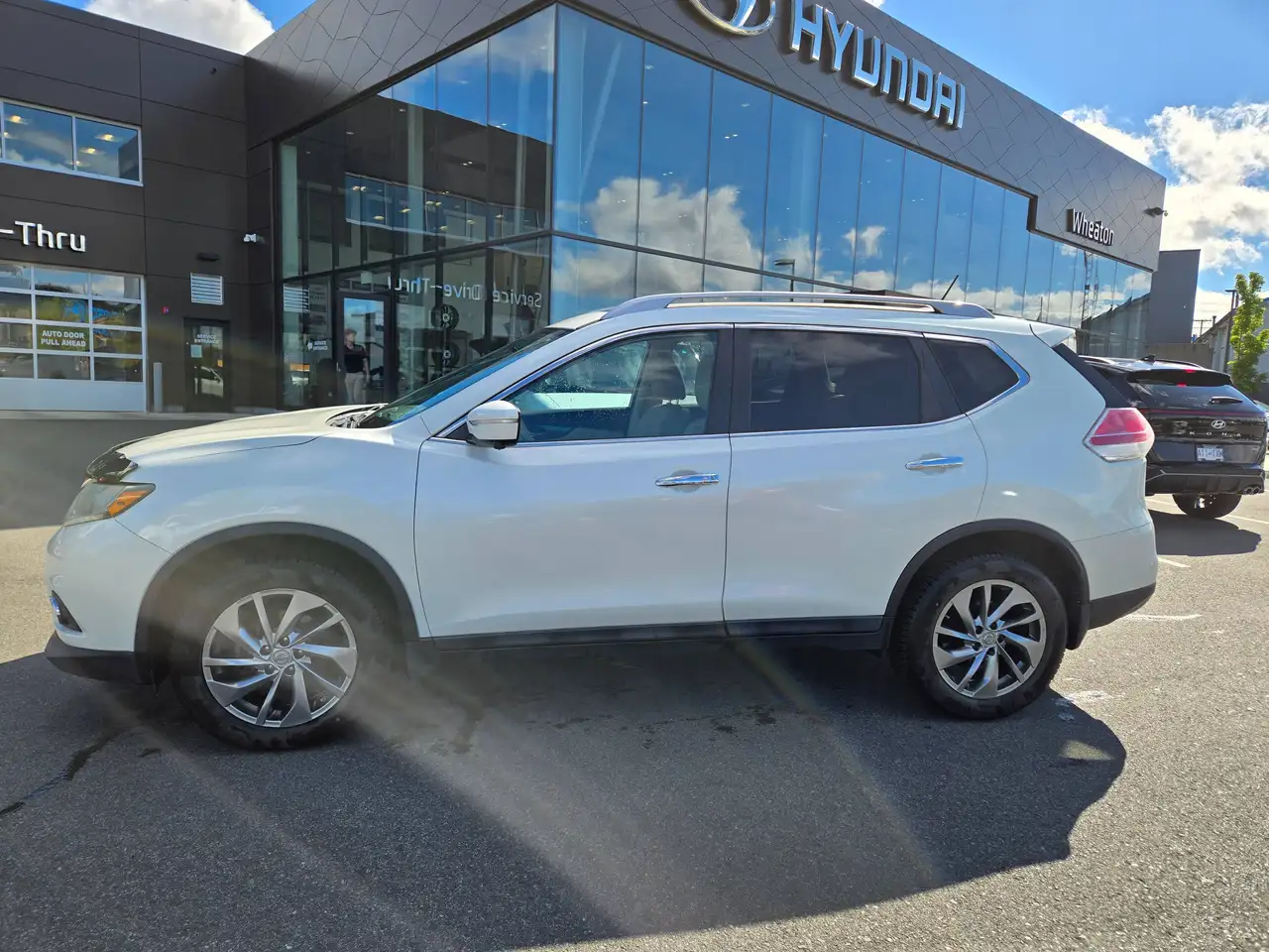 Nissan Rogue снимка Nissan Rogue