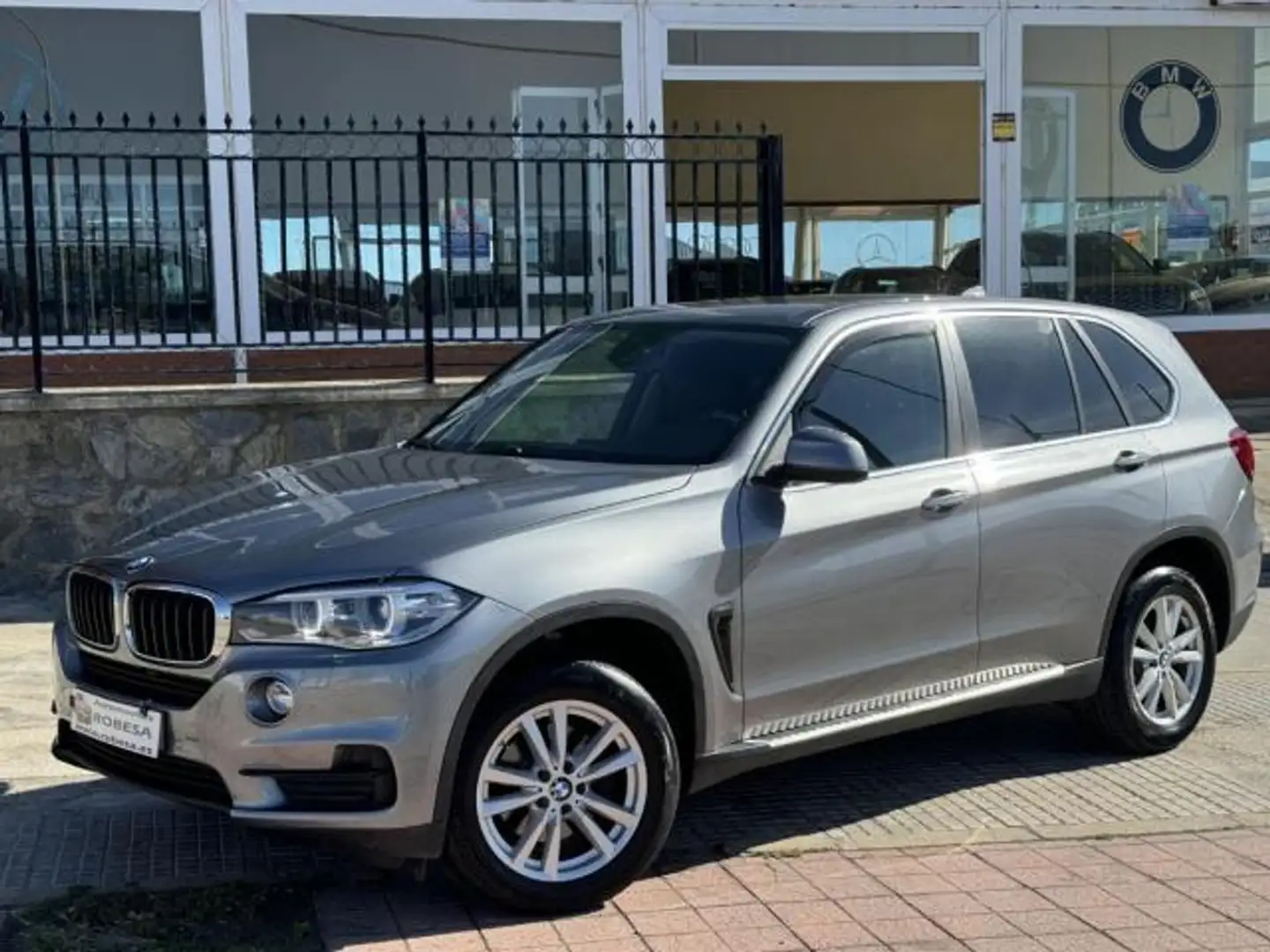 BMW X5 sDrive 25dA Gris - 1