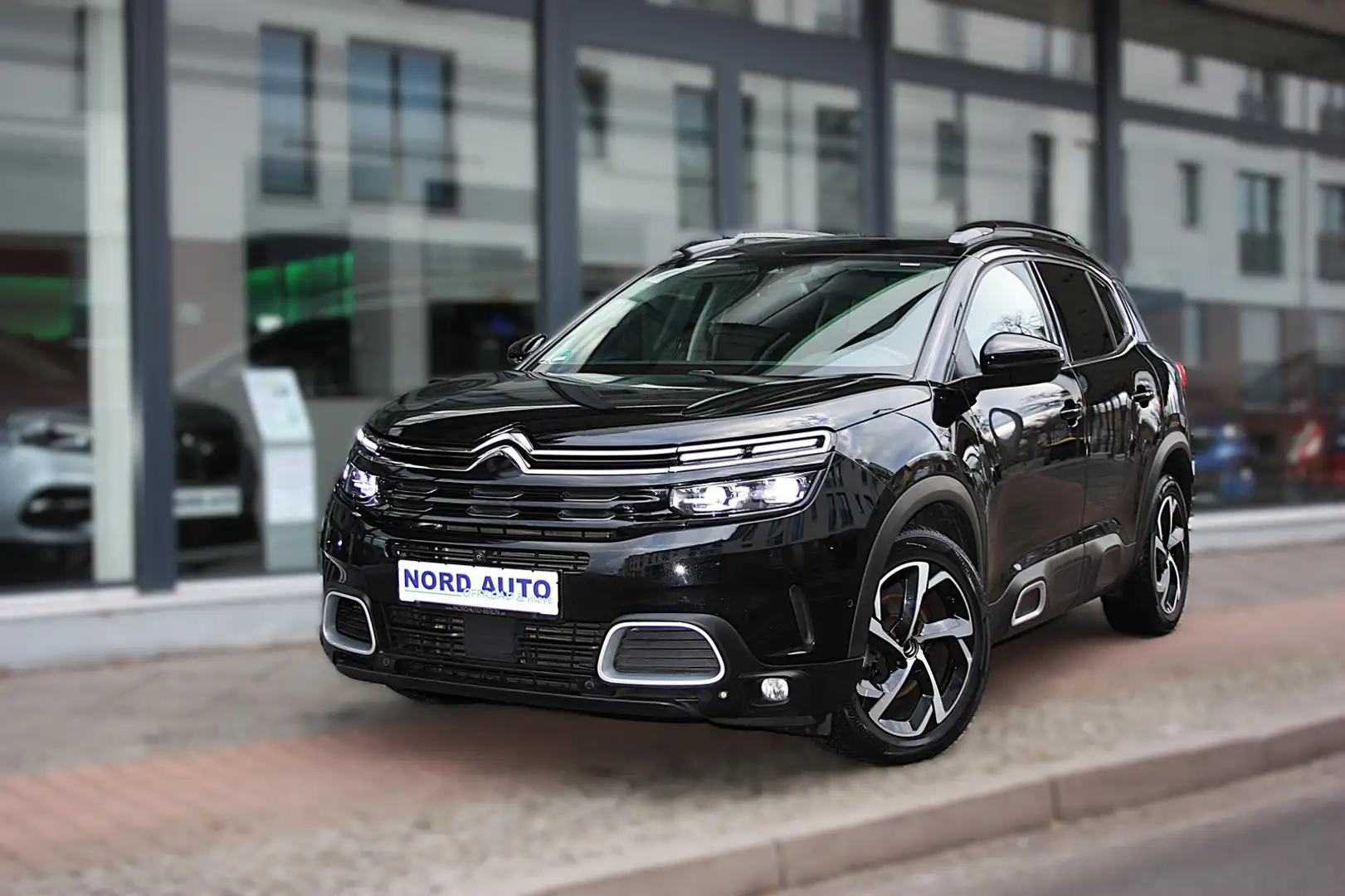 Citroen C5 Aircross 2.0Hdi FEEL Autom. Navi/Kam/Panorama Schwarz - 2