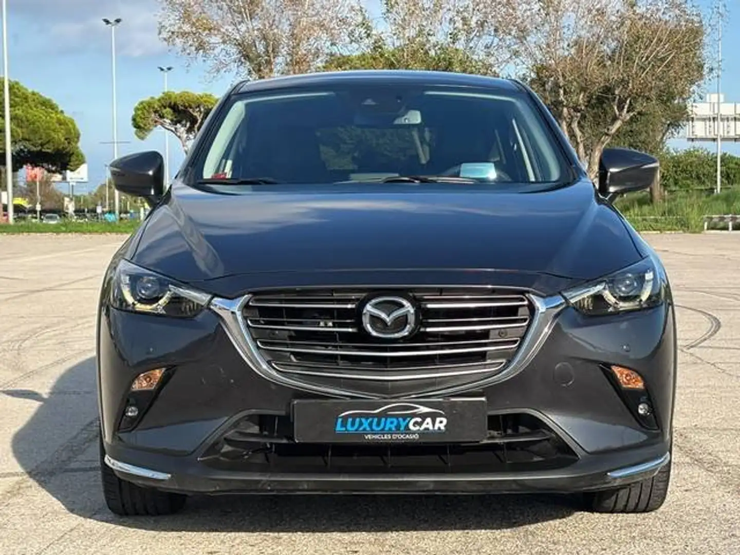 Mazda CX-3 2.0 Skyactiv-G Zenith 2WD Aut. 89kW Gris - 2